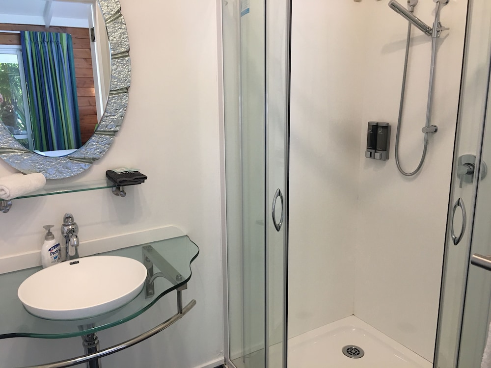 Executive Studio, Private Bathroom, Garden View, photo 6