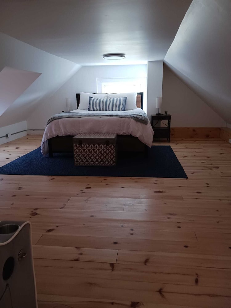 Family Loft, Ensuite, City View photo 2
