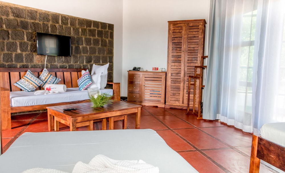 Twin Room, Partial Sea View photo 1