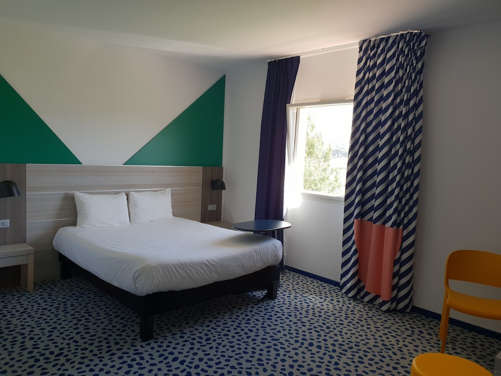 Standard Double Room, 1 Double Bed - Photo 2