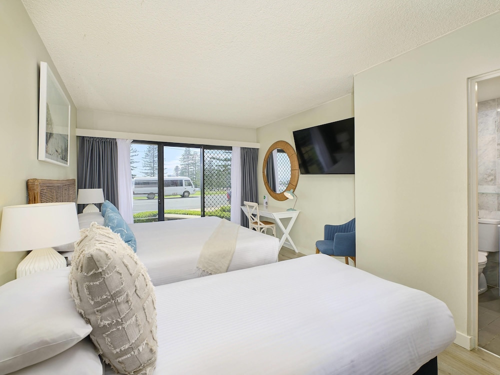 Superior Room, Multiple Beds, Ocean View (1 King Bed and 1 Twin Bed) - Photo 1