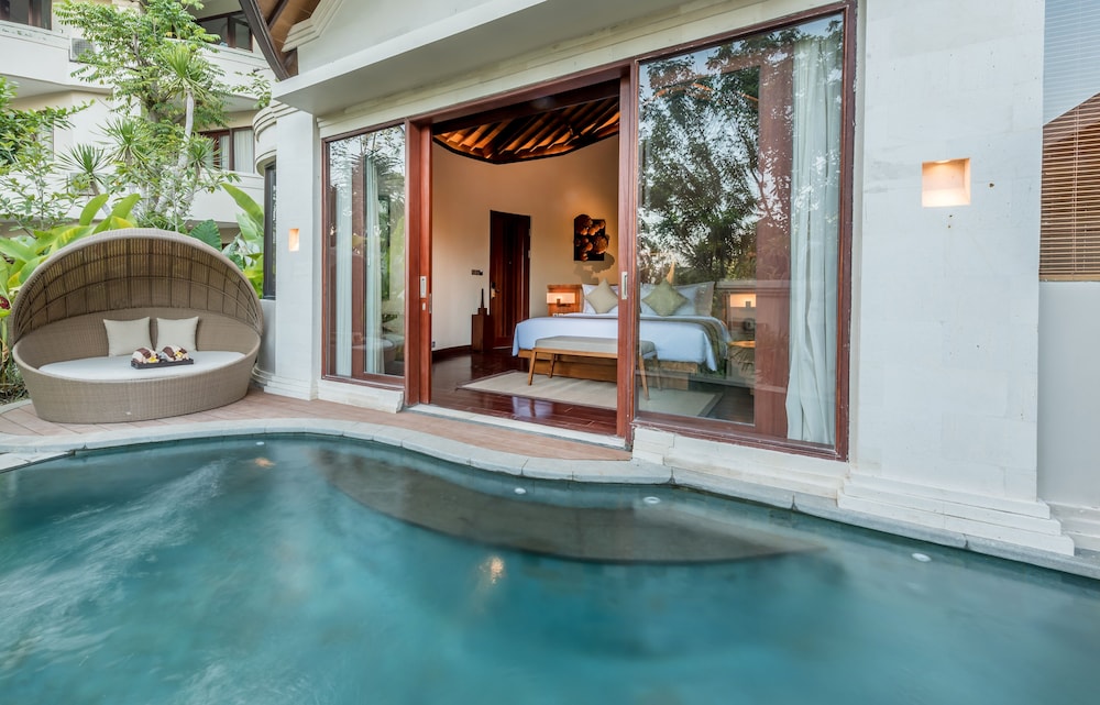 Courtyard Villa - Photo 11