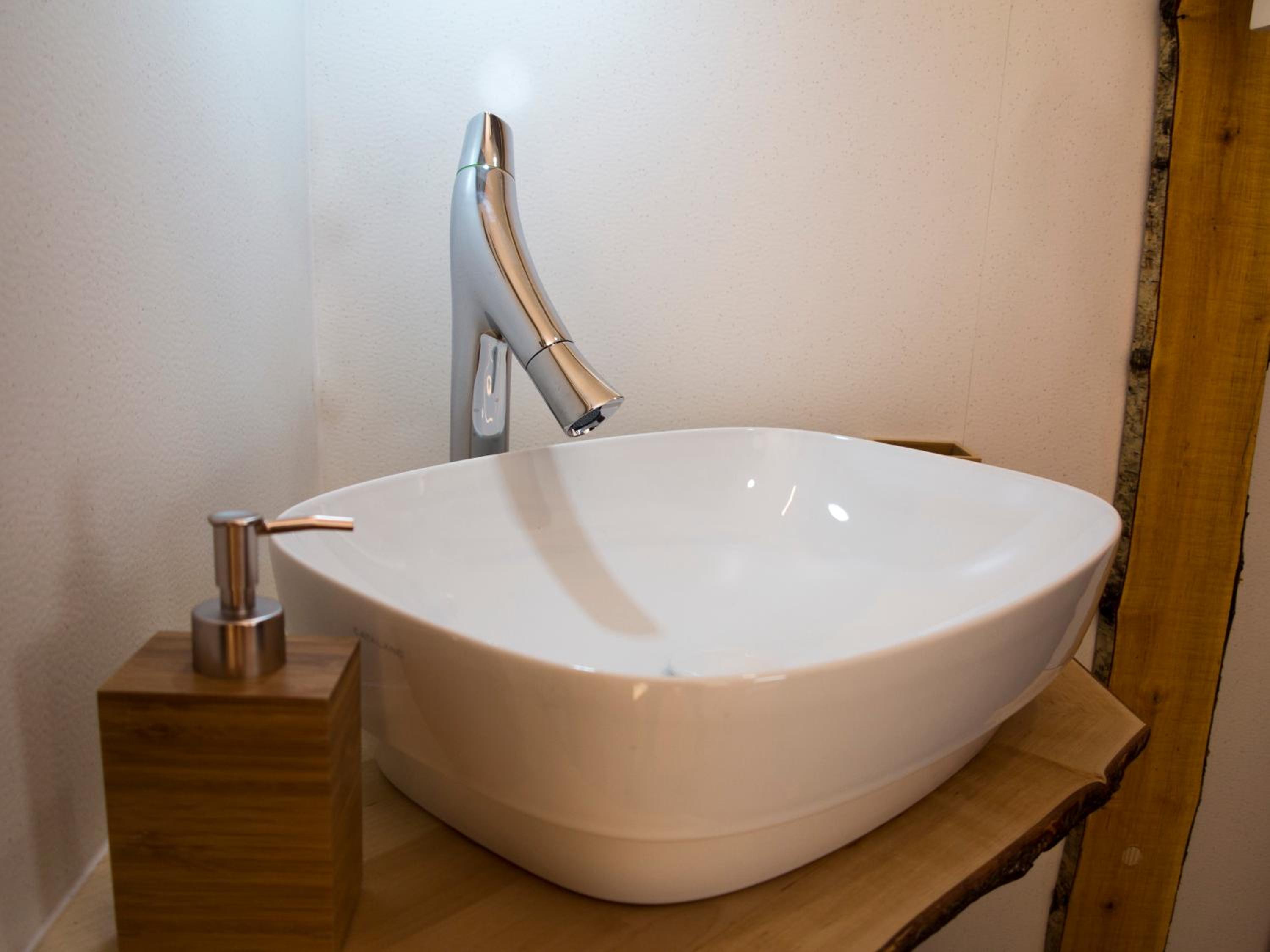 Studio with Spa Bath photo 3