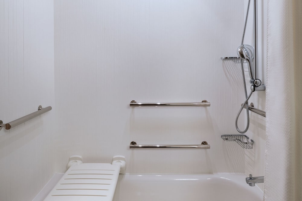Room, 1 King Bed with Sofa bed (Mobility Accessible, Tub) - Photo 2