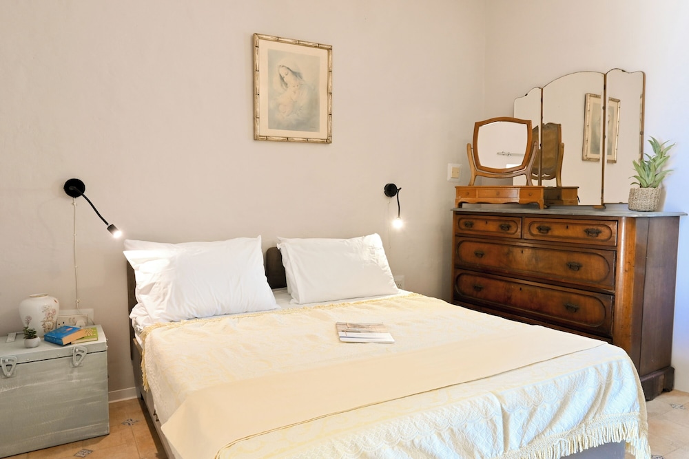 Honeymoon Townhome, 2 Bedrooms, 2 Bathrooms (A Cosy Nest Overlooking The Sea) photo 2