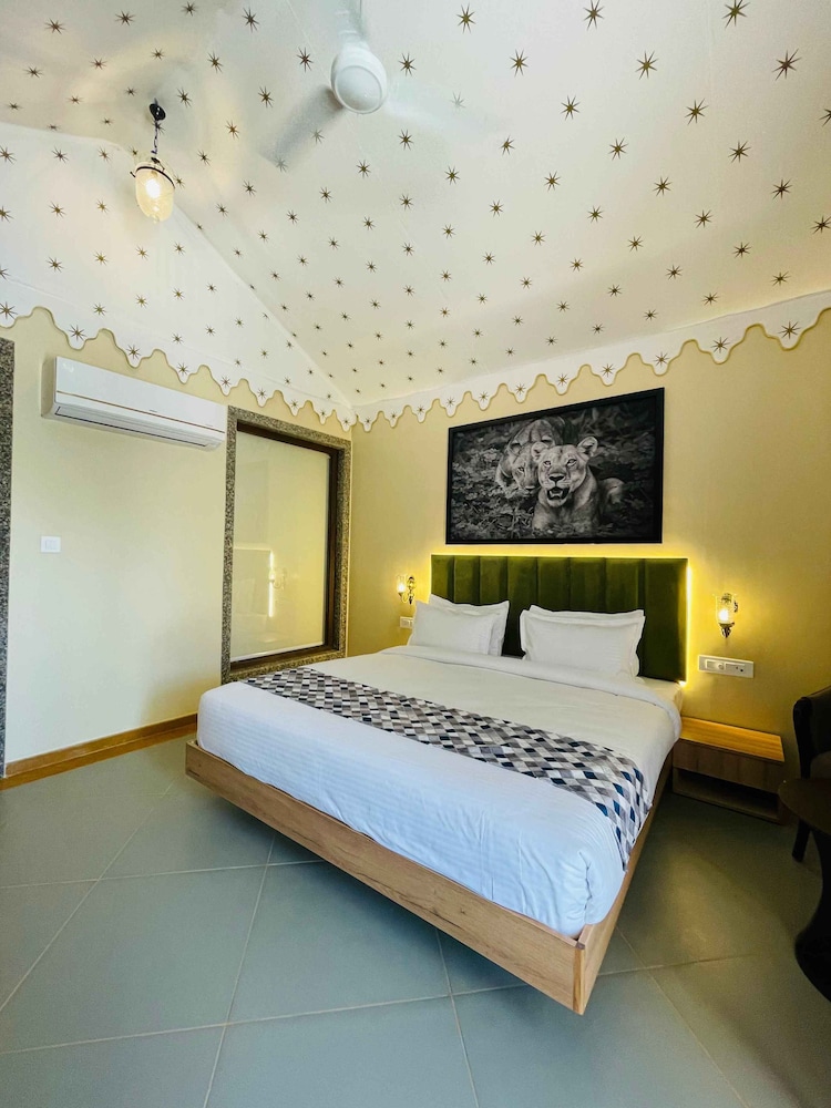 Exclusive Room
