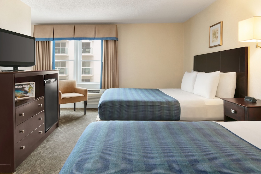 Standard Room, 2 Double Beds - Photo 4