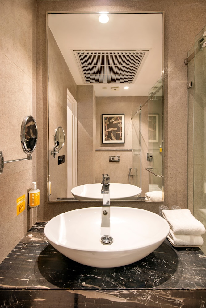 Deluxe Twin Room - Photo 2