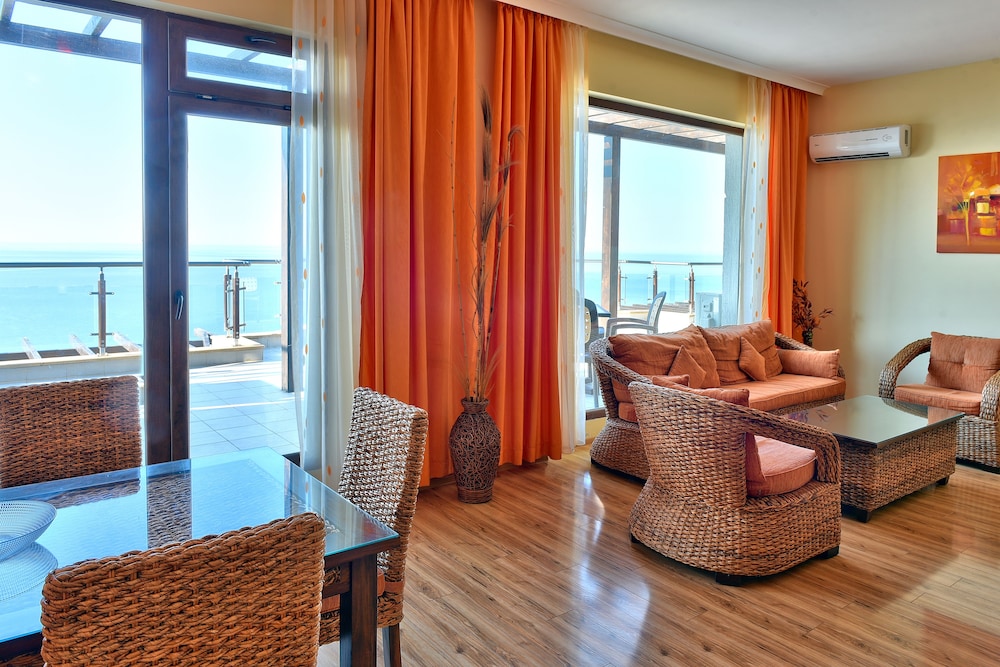 Deluxe Apartment, 2 Bedrooms, Sea View