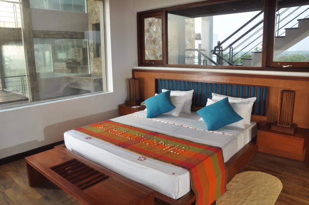Deluxe Double Room with Balcony and Sea View photo 1