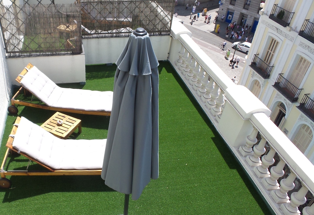 Double Room, 1 Double or 2 Twin Beds, Terrace (Frontal) - Photo 9