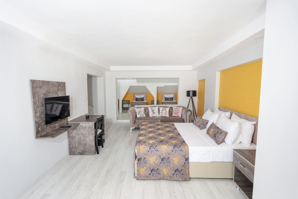 Design Suite - Photo 1