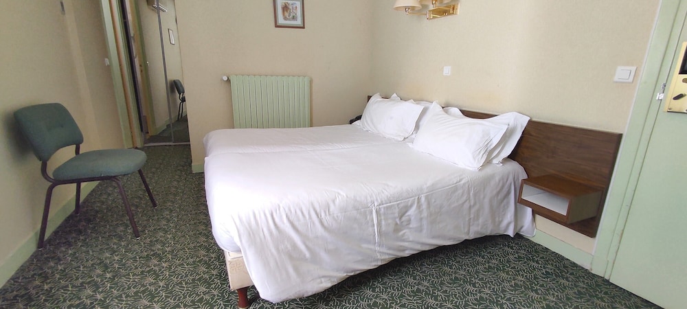 Classic Twin Room photo 1