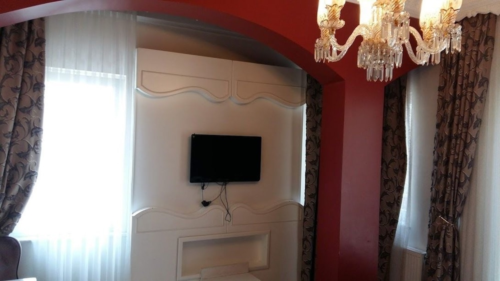 Basic Twin Room, Smoking photo 2