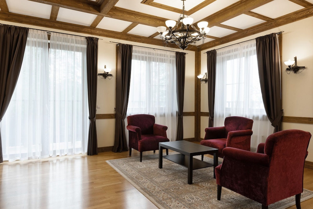 Comfort Chalet, 5 Bedrooms photo 3