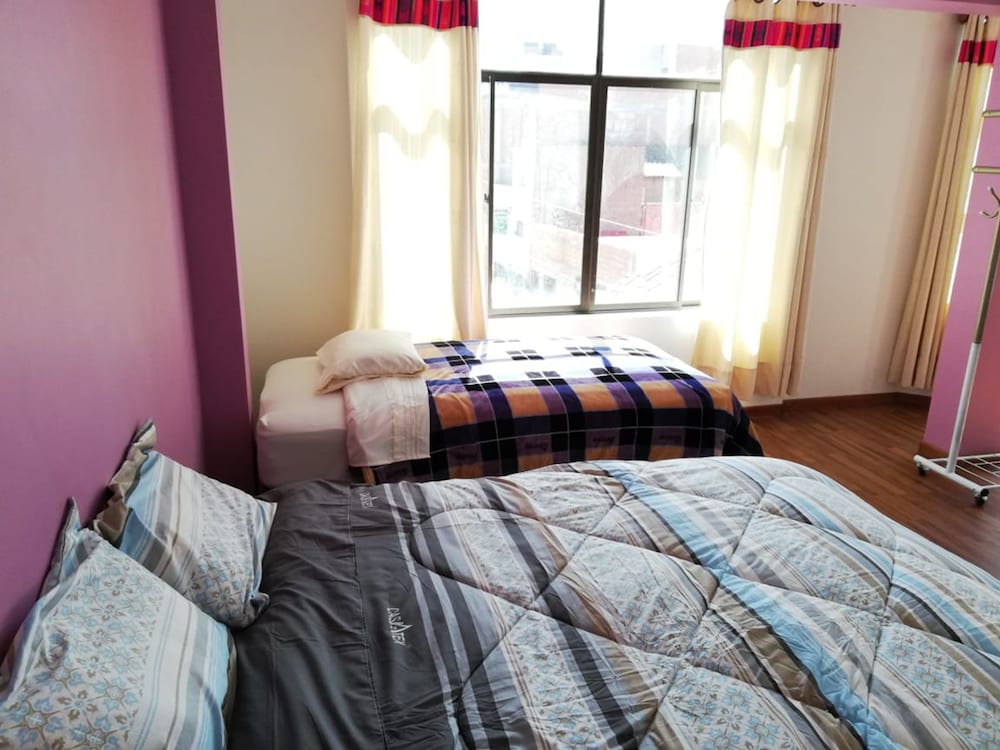 Family Room, 1 Bedroom, Non Smoking, City View photo 3
