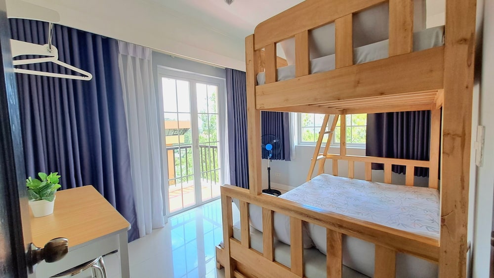 Luxury Apartment, 3 Bedrooms - Photo 26