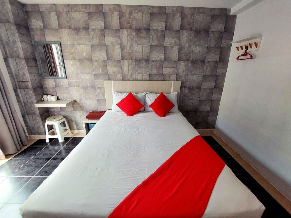 Deluxe Double Room - Photo 4