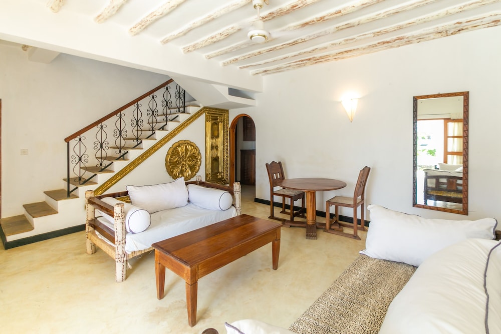 Family Villa, 5 Bedrooms, Balcony, Pool View photo 1
