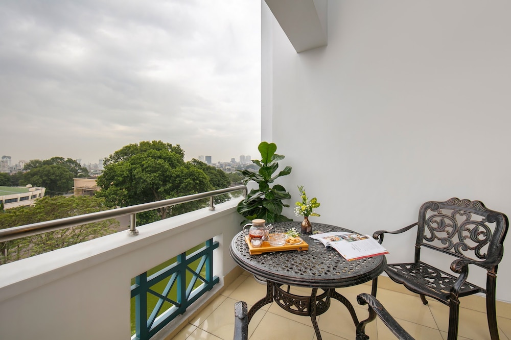 Nam Cuong Suite photo 2