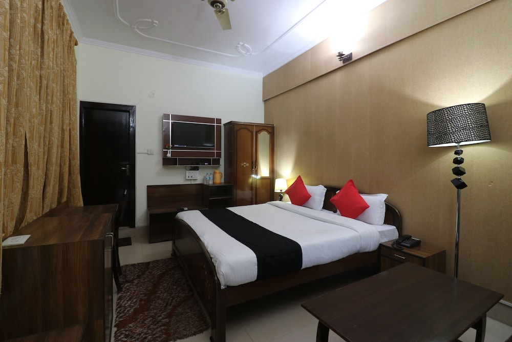 Superior Twin Room, 1 Double Bed, Balcony, River View photo 2