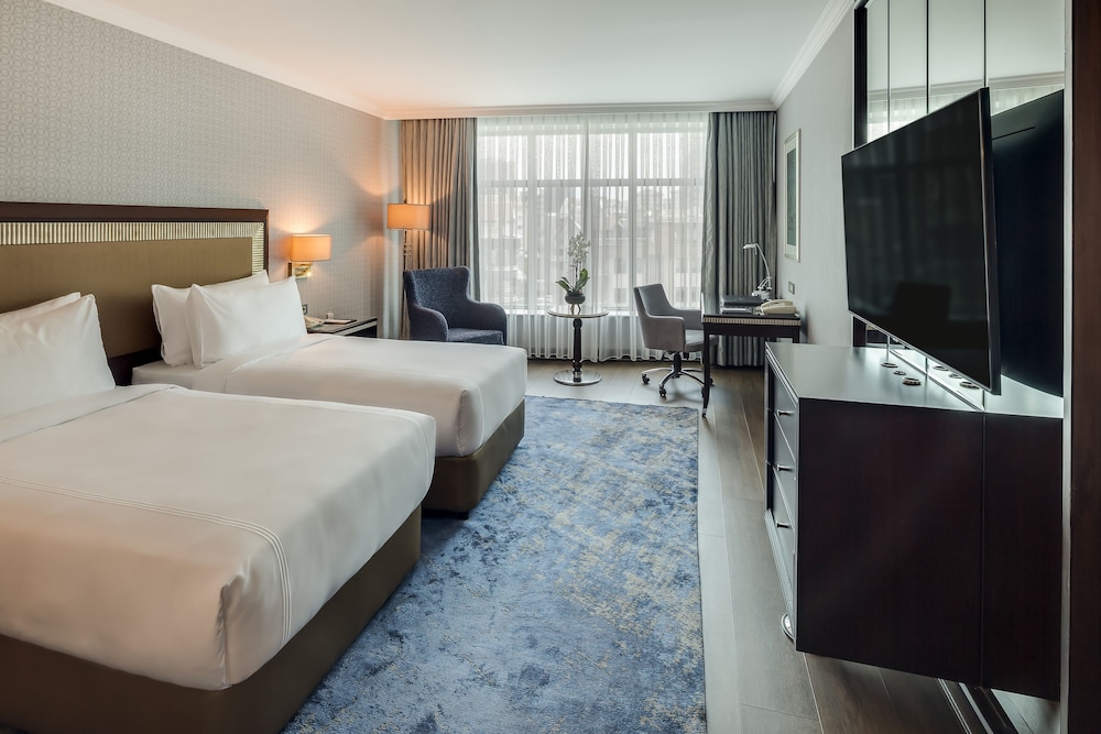 Superior Twin Room, City View - Photo 1