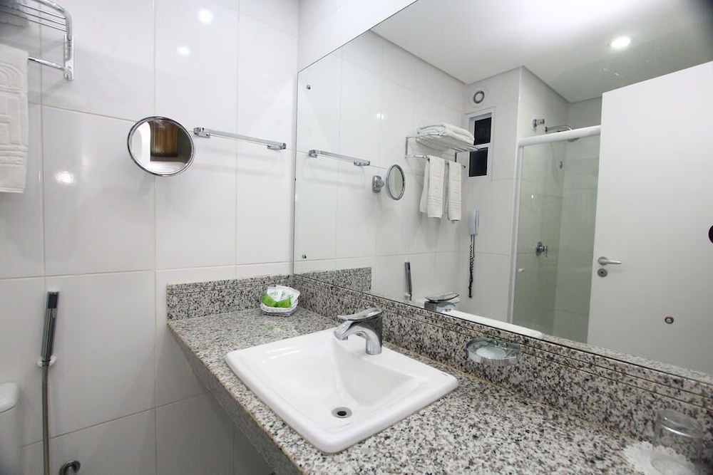 Superior Triple Room, City View - Photo 6