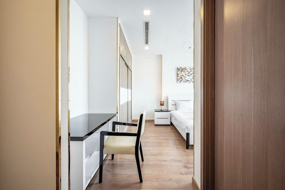 Panoramic Apartment, 1 Bedroom, Balcony, City View