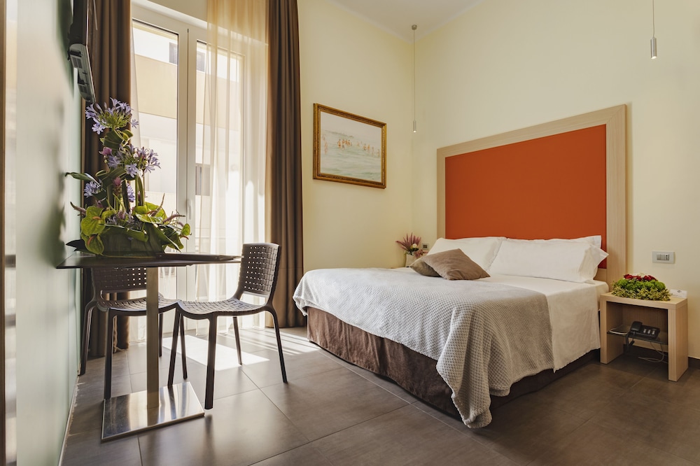 Superior Room, Balcony, Annex Building (Via Urso, 35) photo 3