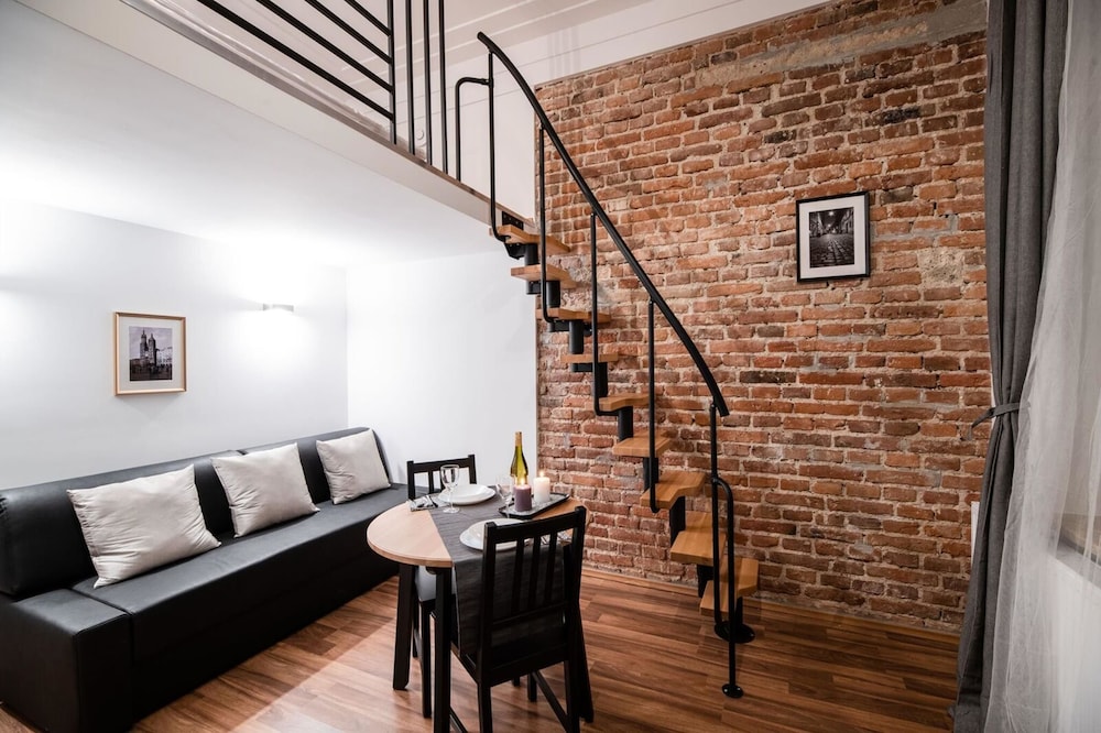 Apartment (D29)