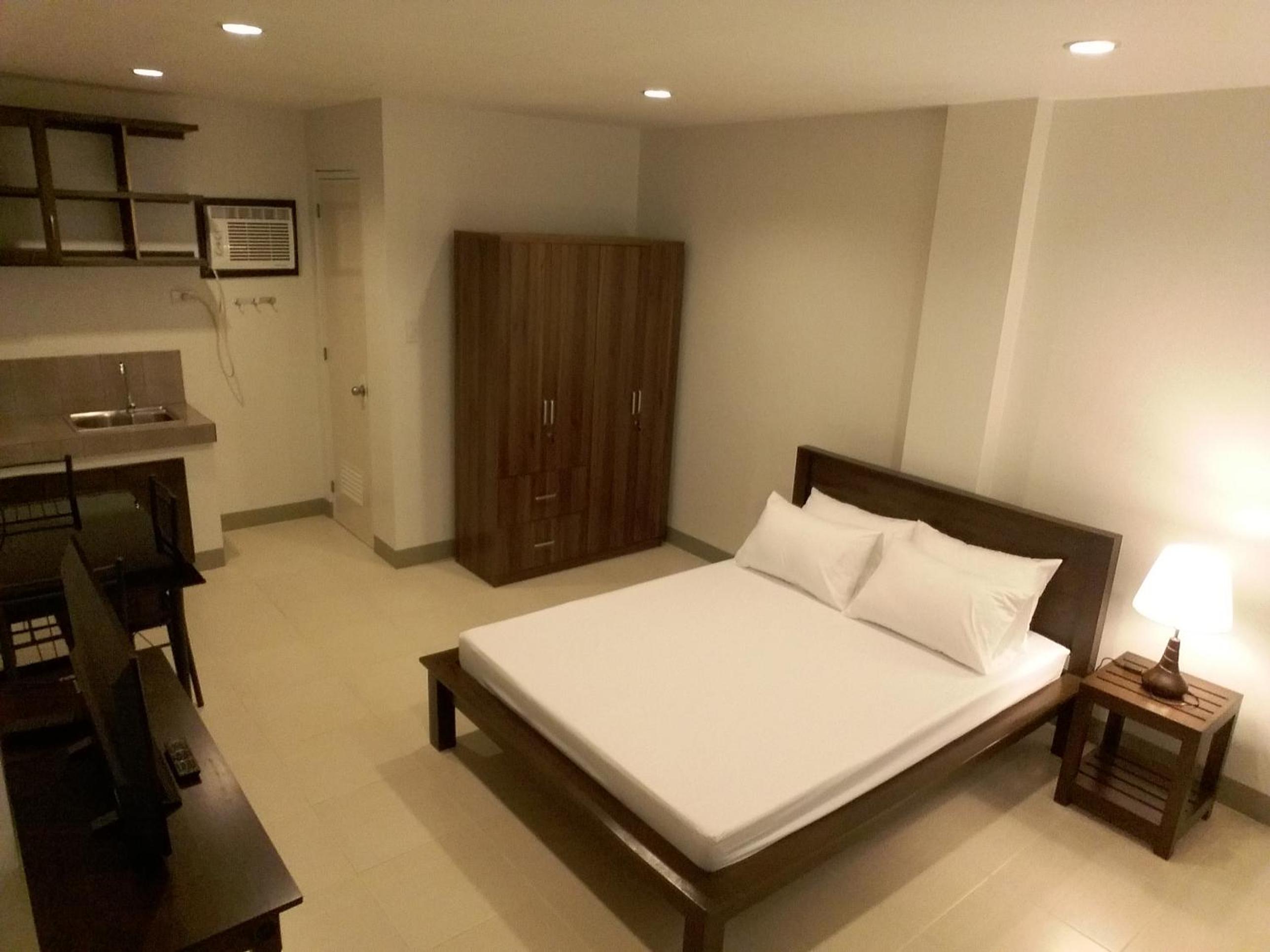 Deluxe Double Room photo 3