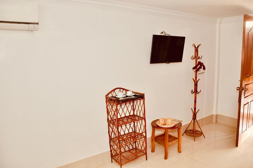 Deluxe Double Room - Photo 7