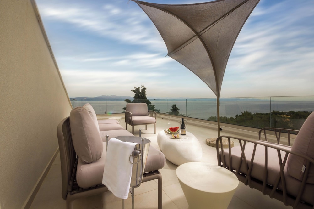 Luxury Villa, Sea View photo 2