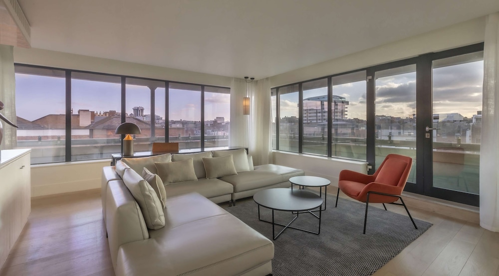 Suite, 1 King Bed (Penthouse)