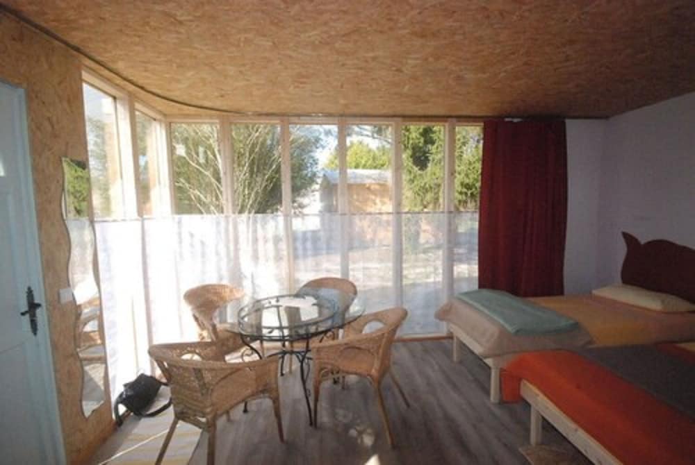 Chambre Quintuple dans le parc