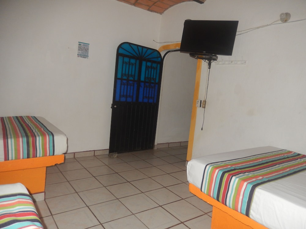 Family Bungalow, Multiple Beds, Non Smoking (6 Guests) photo 1