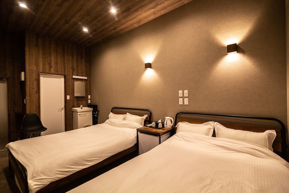 Superior Twin Room, Non Smoking photo 1