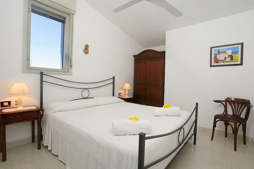Villa, 2 Bedrooms, Smoking photo 3
