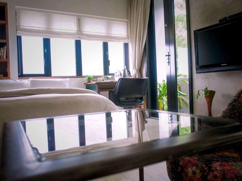Deluxe Triple Room, Balcony, Mountain View (Room Nov.) photo 3