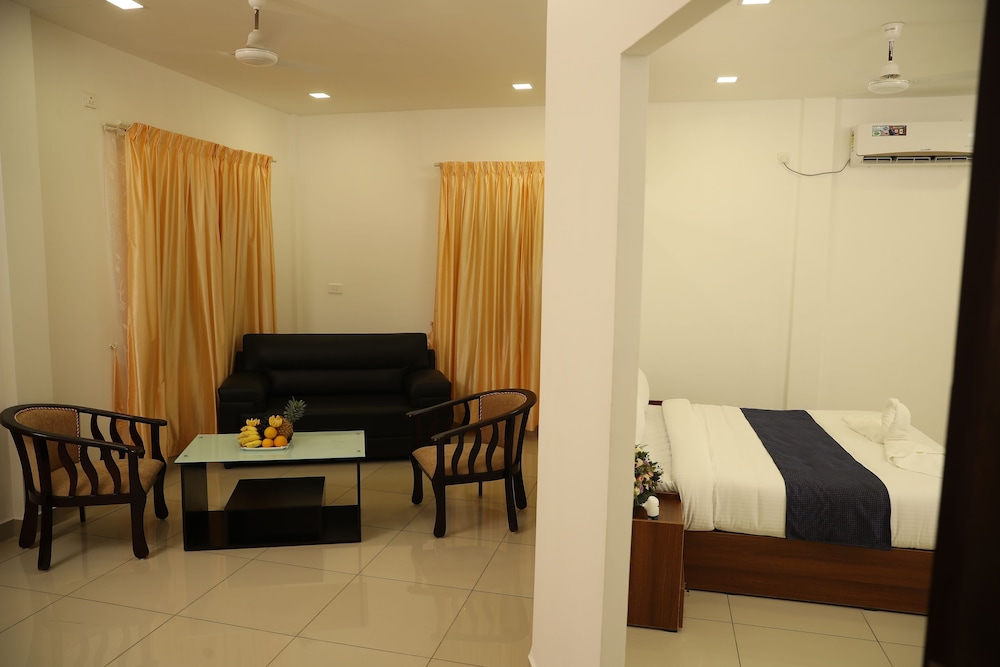 Premium Room, 1 Queen Bed, Accessible, Non Smoking