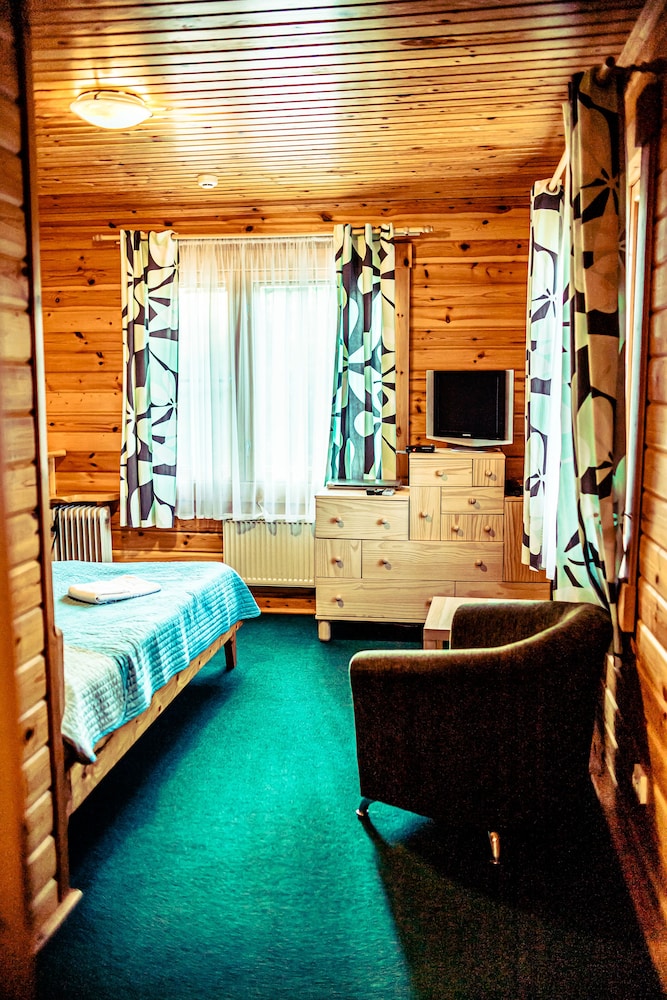 Suite (Private Entrance) photo 1