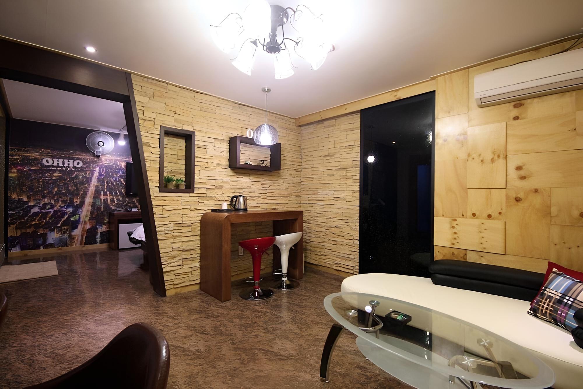 Room (Special Room) - Photo 5