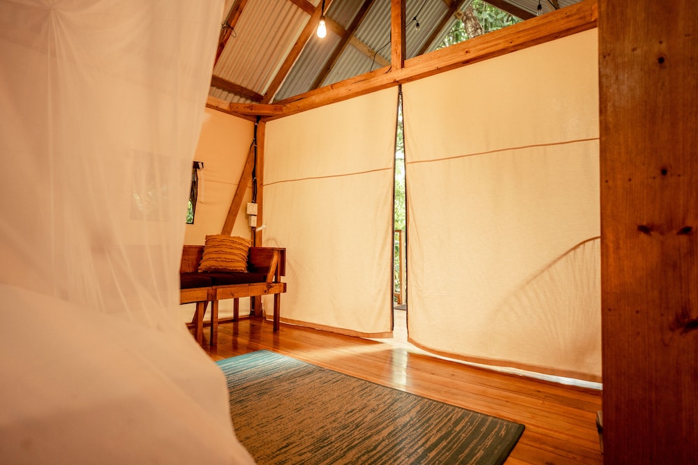 Safari Tent photo 3