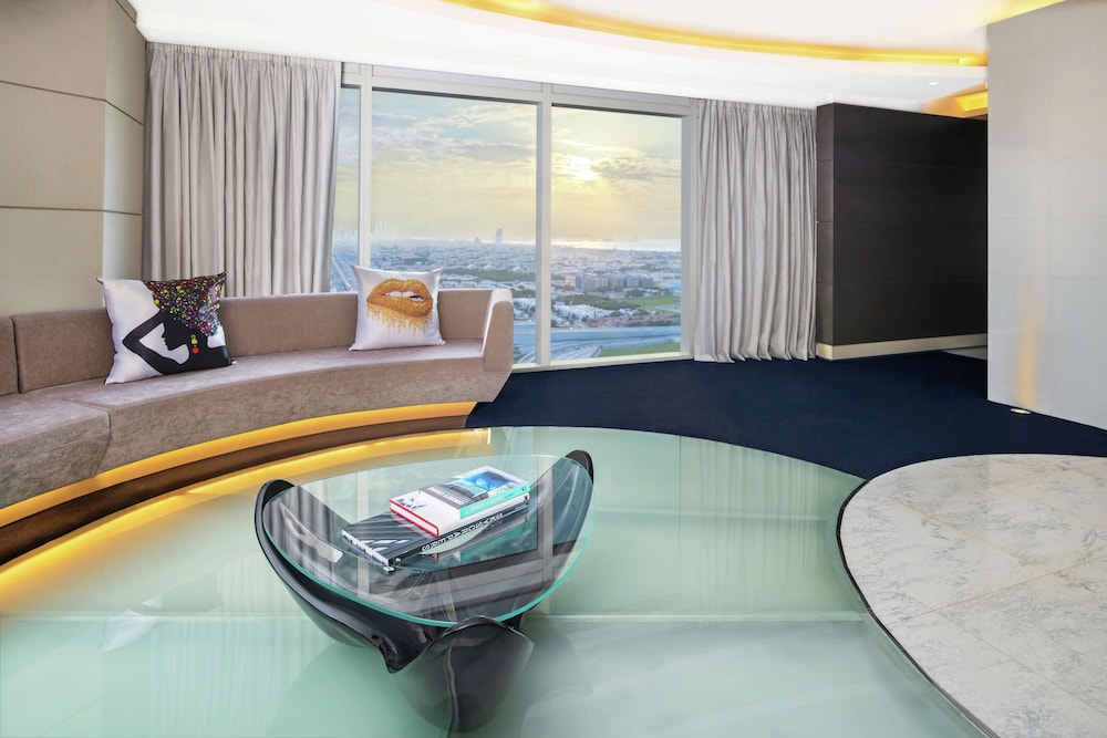 Sky Villa, 2 Bedrooms (1 King & 1 Round Bed)