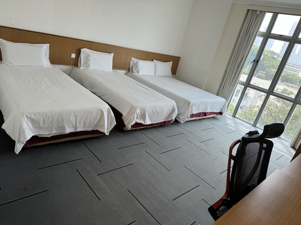 Family Quadruple Room photo 2