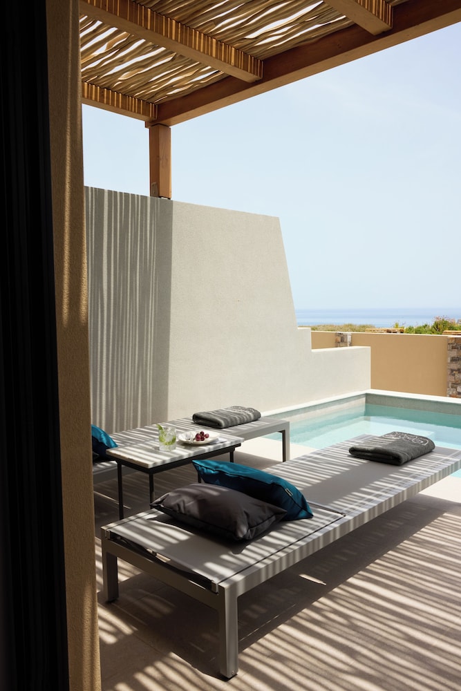 Superior Fam Room-Private pool -Sea View