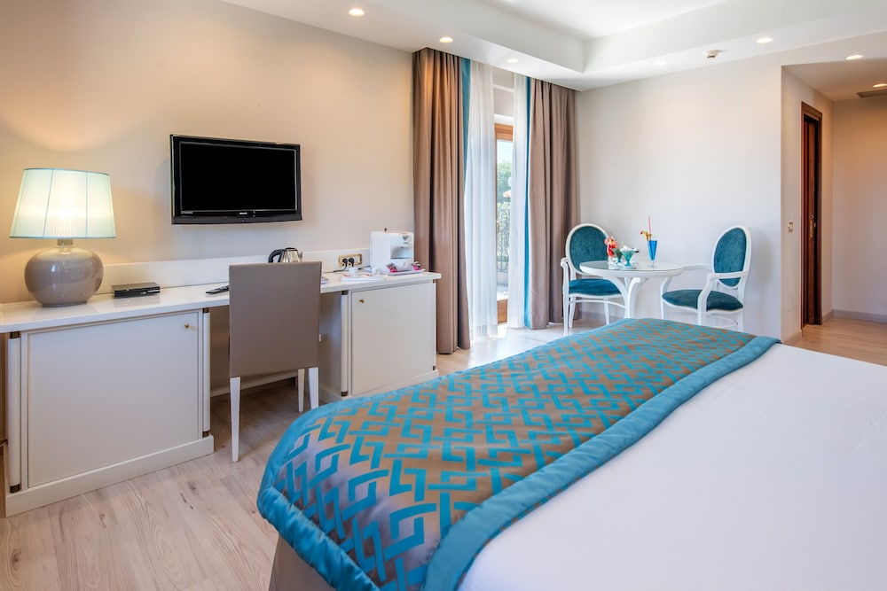 Superior Double Room, Garden View, Annex Building (Adults Only) photo 3