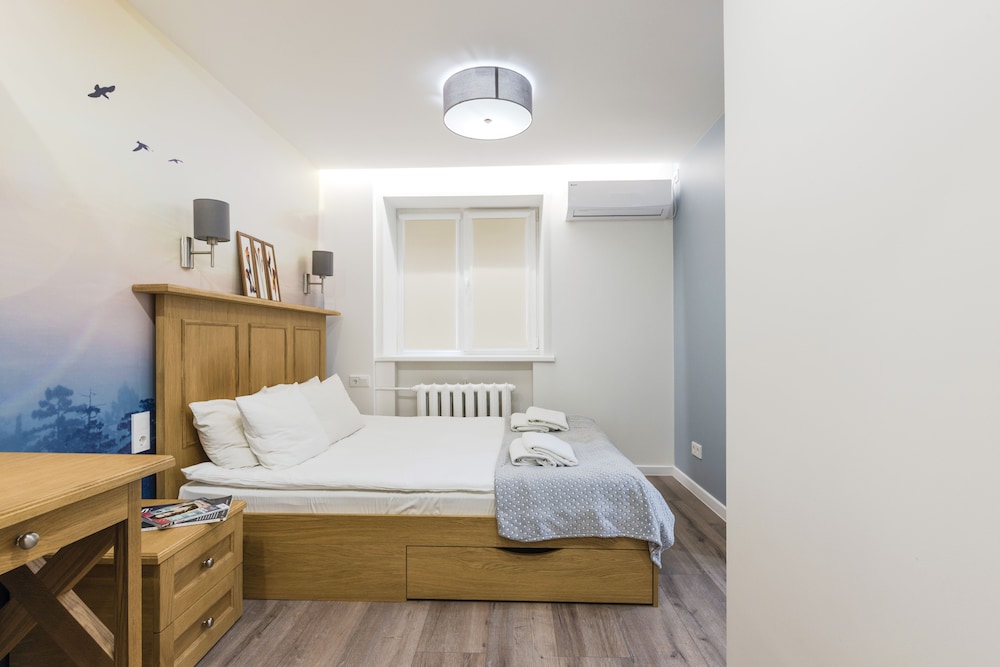 Basic Apartment photo 2