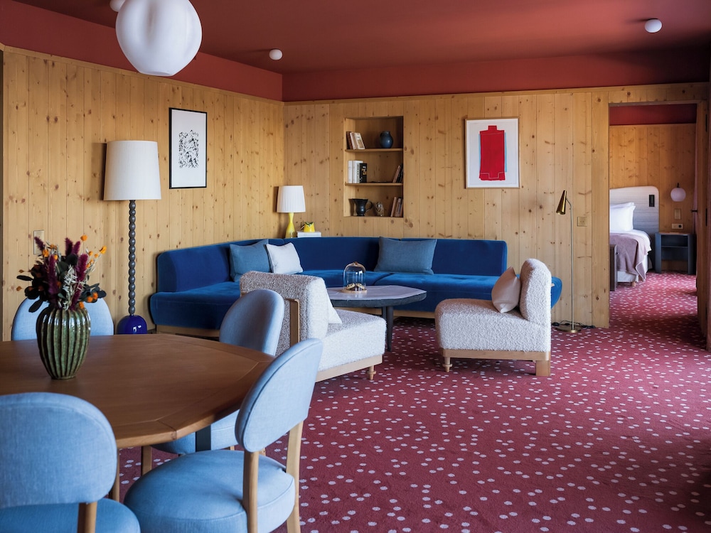 Two Bedroom Prestige Suite
