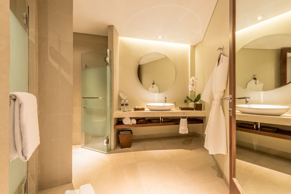 Suite - Photo 4